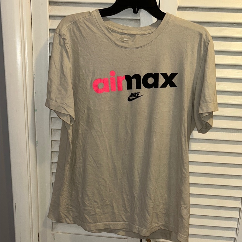 Nike Tan and Pink Short Sleeve Tee